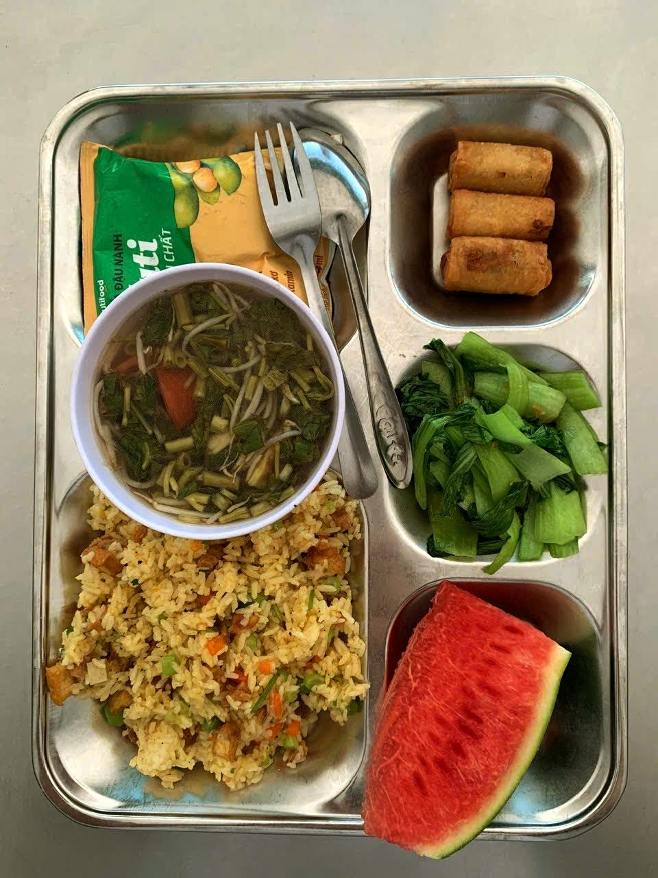 Suất Ăn Công Nghiệp