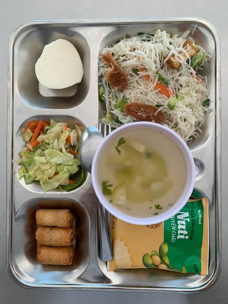 Suất Ăn Công Nghiệp