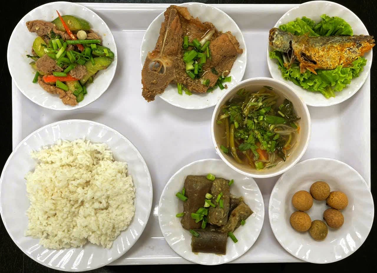 Suất Ăn Công Nghiệp Chỉ Từ 40K Tại Đồng Nai