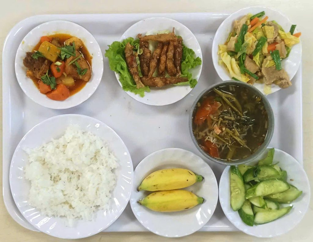 Suất Ăn Công Nghiệp