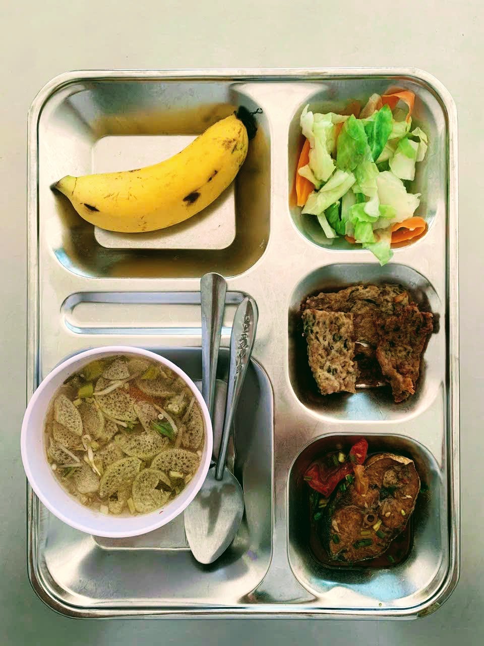 Suất ăn công nghiệp