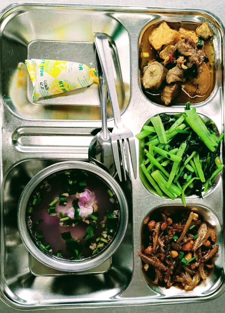 Suất Ăn Công Nghiệp Đông Phương | 0993 111 333