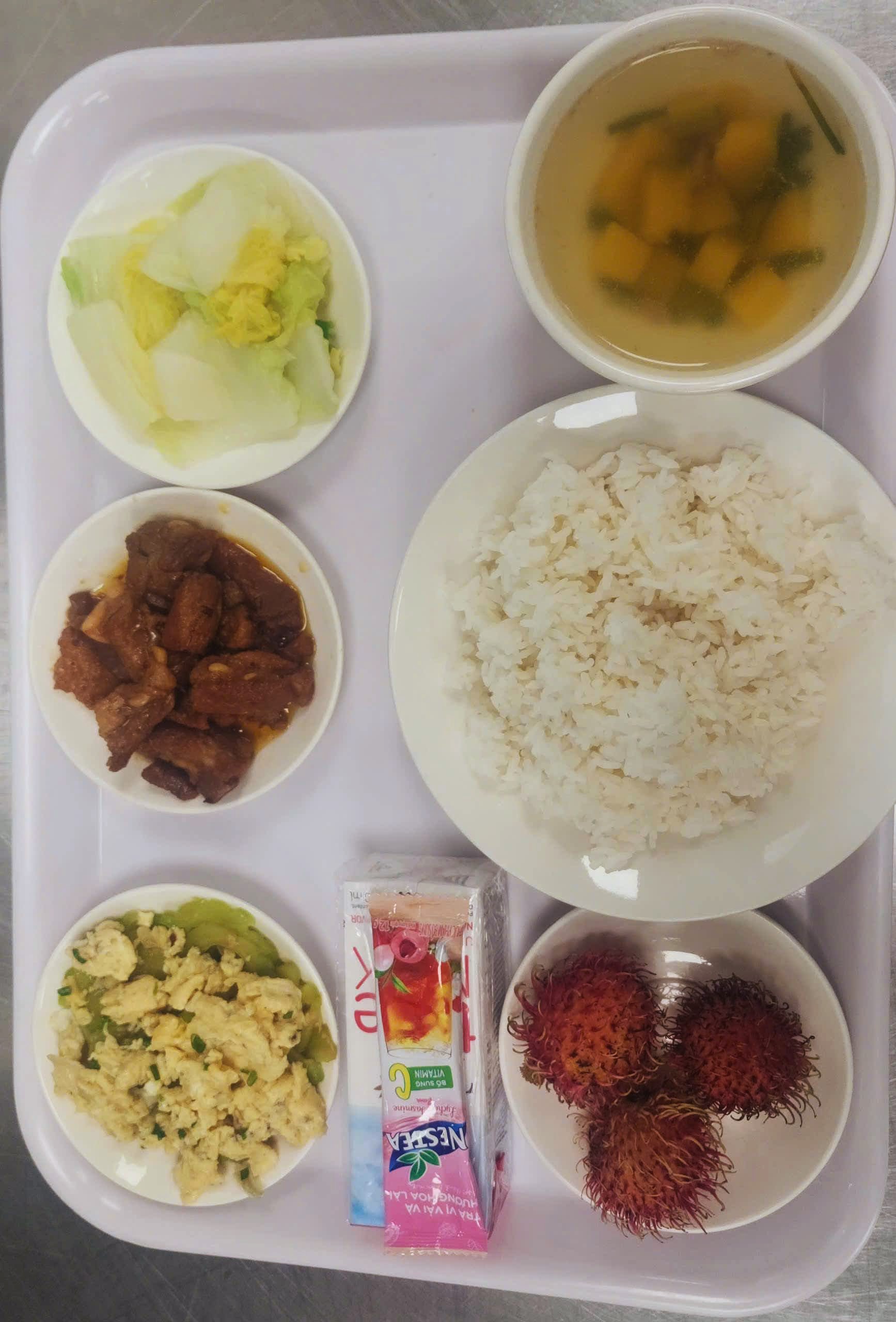 Suất Ăn Công Nghiệp