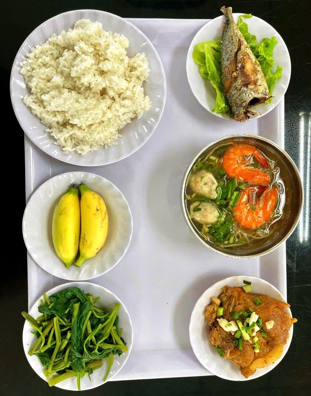 Suất Ăn Công Nghiệp Công Ty | Bếp Nấu Tại Chỗ TP. HCM