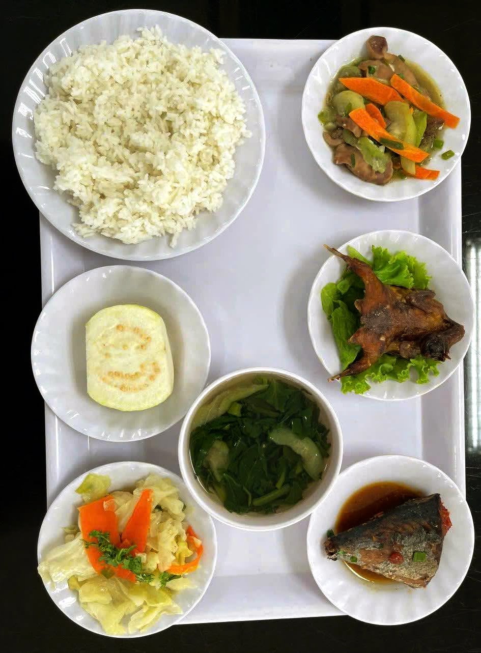 Suất Ăn Công Nghiệp Công Ty | Bếp Nấu Tại Chỗ TP. HCM