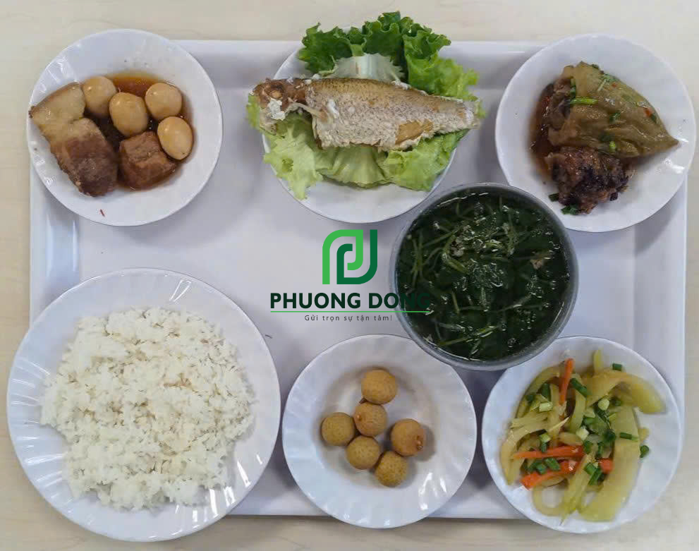 Suất Ăn Công Nghiệp & Bếp Nấu Tại Chỗ