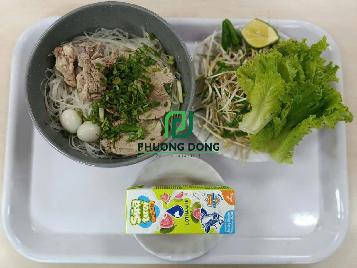 Suất Ăn Công Nghiệp & Bếp Nấu Tại Chỗ