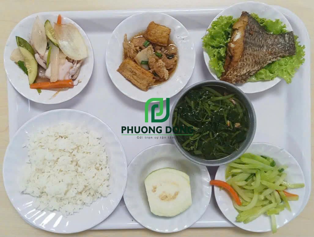Suất Ăn Công Nghiệp & Bếp Nấu Tại Chỗ