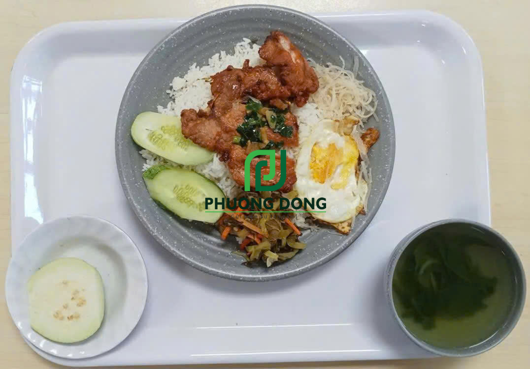 Suất Ăn Công Nghiệp & Bếp Nấu Tại Chỗ